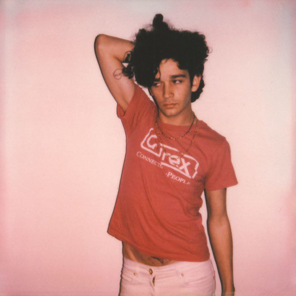 【今週金曜日】

恒例となりつつある

"フジロック早割落選者の集会"

Exit Music 
◾️2/13(fri) 20:00 
◾️EdgeEnd(道玄坂)

Wakiが20:30マイブラ特集やるらしい🟥

わたしhideのDJは21:00と22:00の2回転
フジ早割落選なのでサマソニ攻めるから！
The Strokes、Kasabian、Suede、etc.

あと再発のこれも