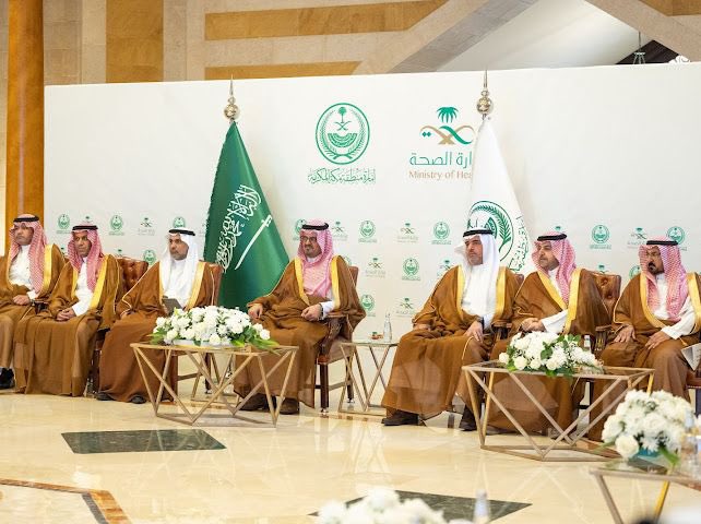 FahadAlJalajel's tweet photo. برعاية كريمة من سمو أمير منطقة مكة المكرمة الأمير خالد الفيصل سعدت اليوم بحضور تدشين سمو نائب أمير المنطقة الأمير سعود بن مشعل لمستشفى مكة المكرمة بسعة 500 سرير ومستشفى الليث العام بسعة 100 سرير بقيمة تجاوزت مليار ريال بما يعزز جودة الخدمات الصحية ويرفع جاهزية المرافق لخدمة ضيوف الرحمن وأهالي المنطقة تماشيًا مع دعم قيادتنا الرشيدة وتحقيقًا لمستهدفات #رؤية_السعودية_2030