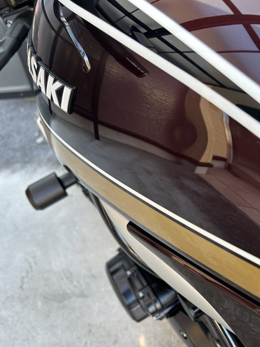 RT @tbZ1bZwkzq8RRw1: 以前転倒した時から気になっていたタンクの凹み