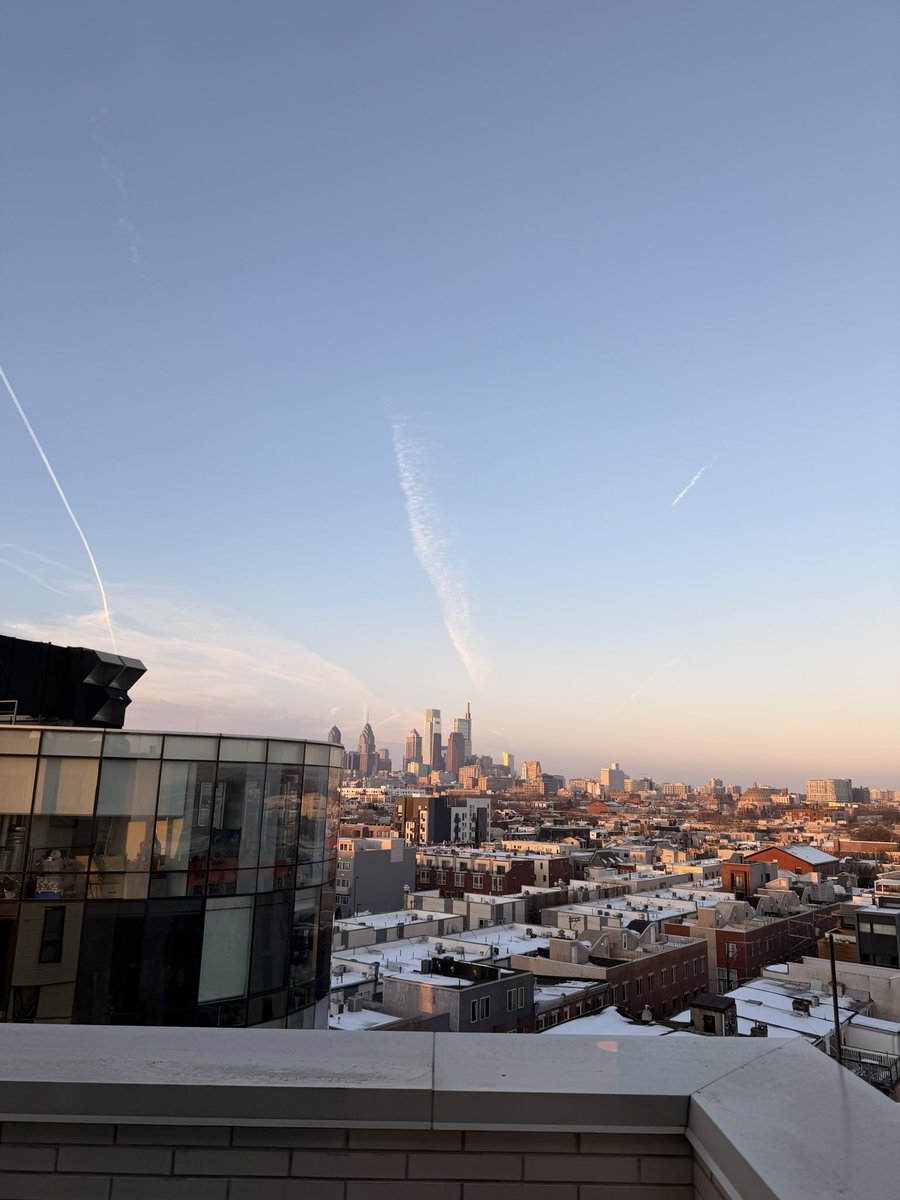 colinushkowitz's tweet image. Day 8 of #75Hard

5AM wake up. Thank God.
Hydrate. Caffeinate.
Deep work. Read.
6 mile run.

Ready to buy more houses directly from sellers in NJ &amp;amp; PA today.

Let’s go.