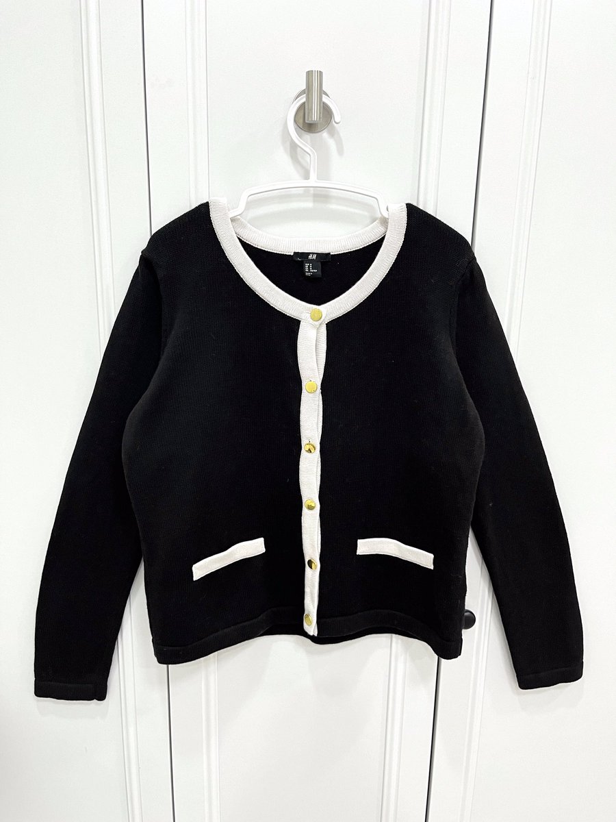 cardy cardigan tweet media