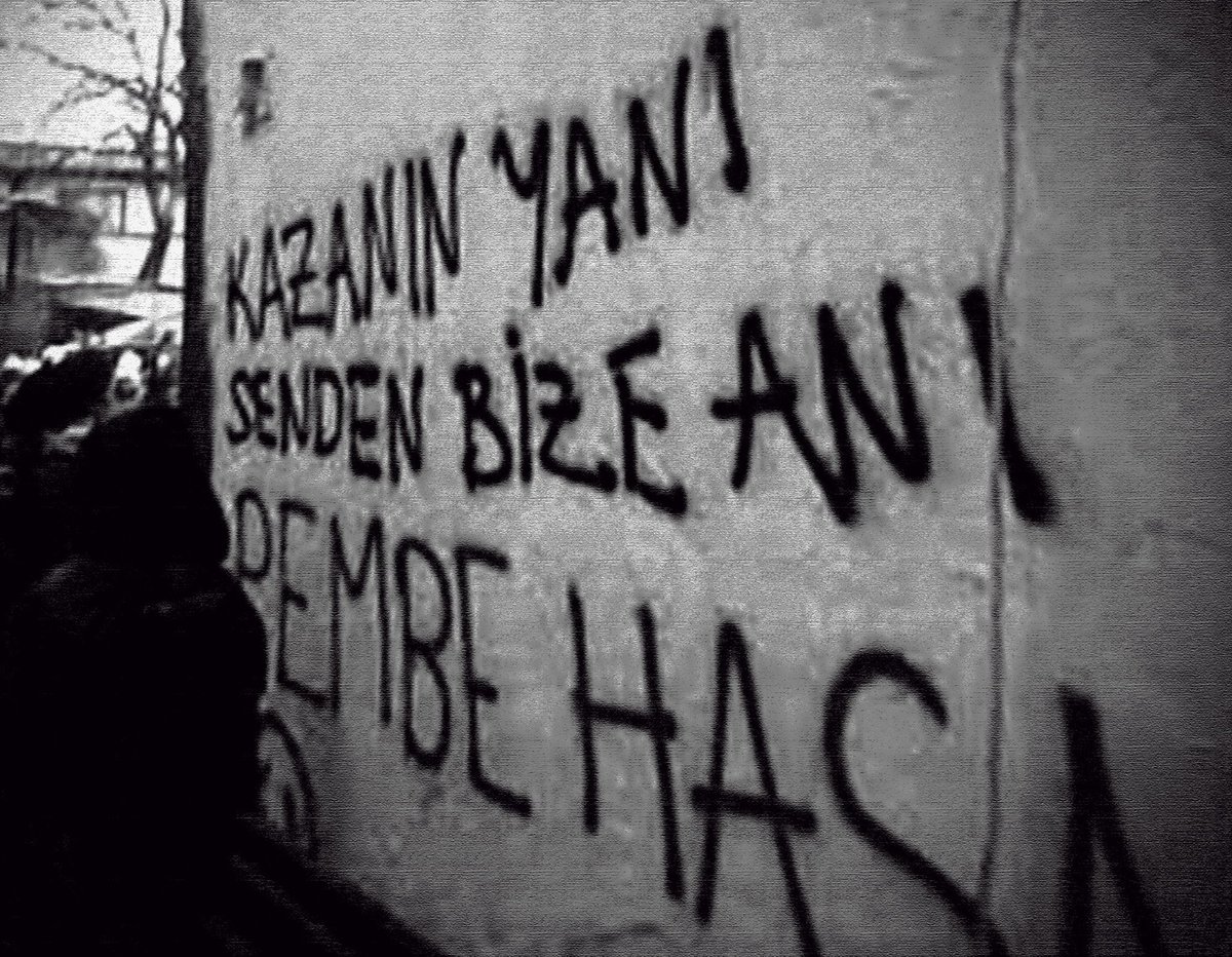 Ra ra ra re re re pembe hasan kom te re!