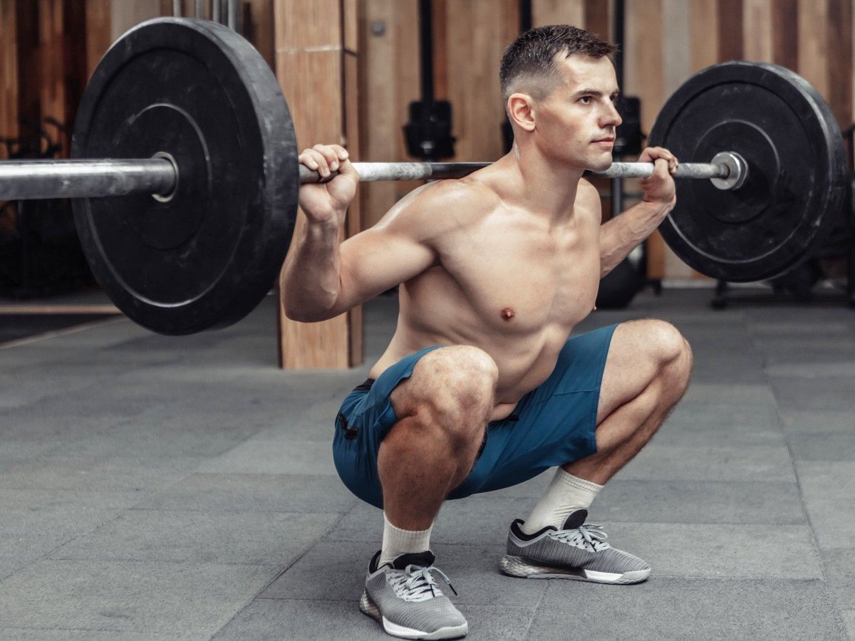 FitnessHacks101's tweet photo. Want to make your back squat feel smoother and look stronger? Check out these expert tips to improve your form and results! 💪🏋️‍♂️ Read more: https://t.co/7VoMxxbGdG 

#FitnessHacks #BackSquat #StrengthTraining #SquatTips #GymMotivation #FitLife #WellnessJourney #WeightLoss #Nutrition #FitnessGoals