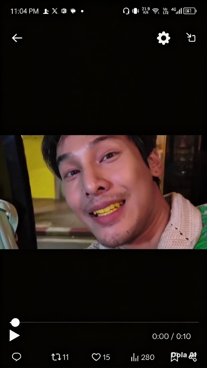 Nnattll's tweet photo. Can't stop to laughing everytime when I look at this picture 🤣🤣🤣🤣so Ugly 🤮🤣🤣🤣

#ApoNattawin #MilePhakphum #MileApo @Nnattawin1 @milephakphum @JessieJJj365675 @Apo555Trend @EarthMixLove1 @JessieJJj365675 https://t.co/9b6SllLCcE