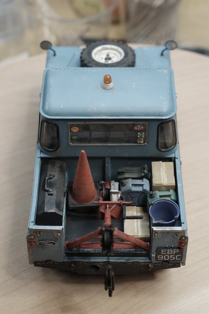 カッコいいバックショットはろうぜ AK Interactive 1/35 Land Rover 88