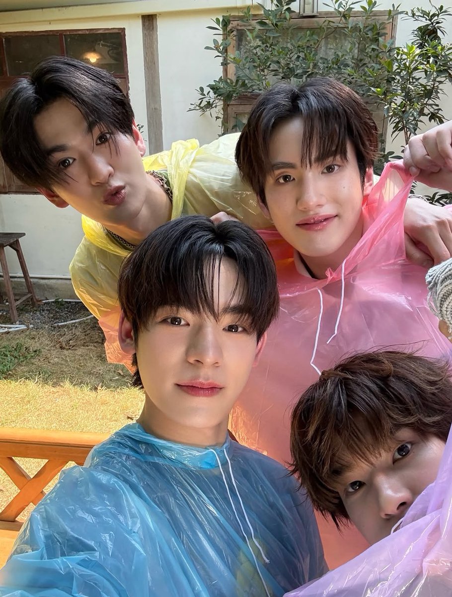 รูปนี้น่ารักมาก ใจจั้น 😭❤️