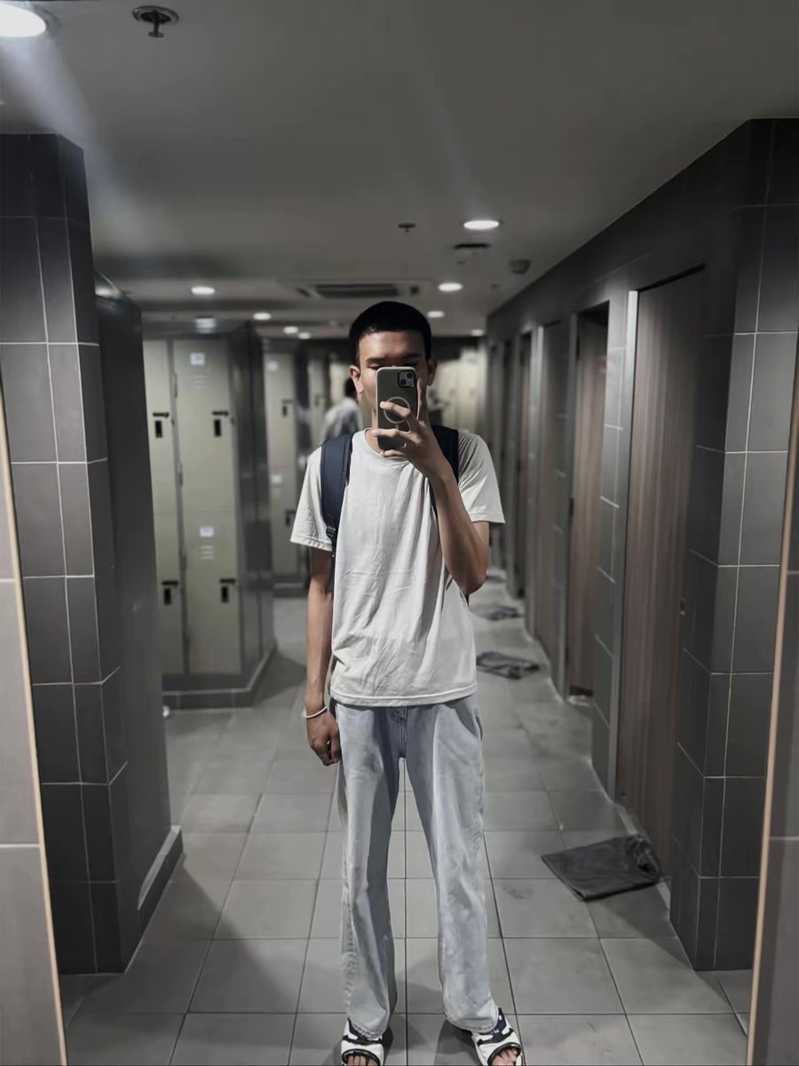 Tub Naratip tweet media