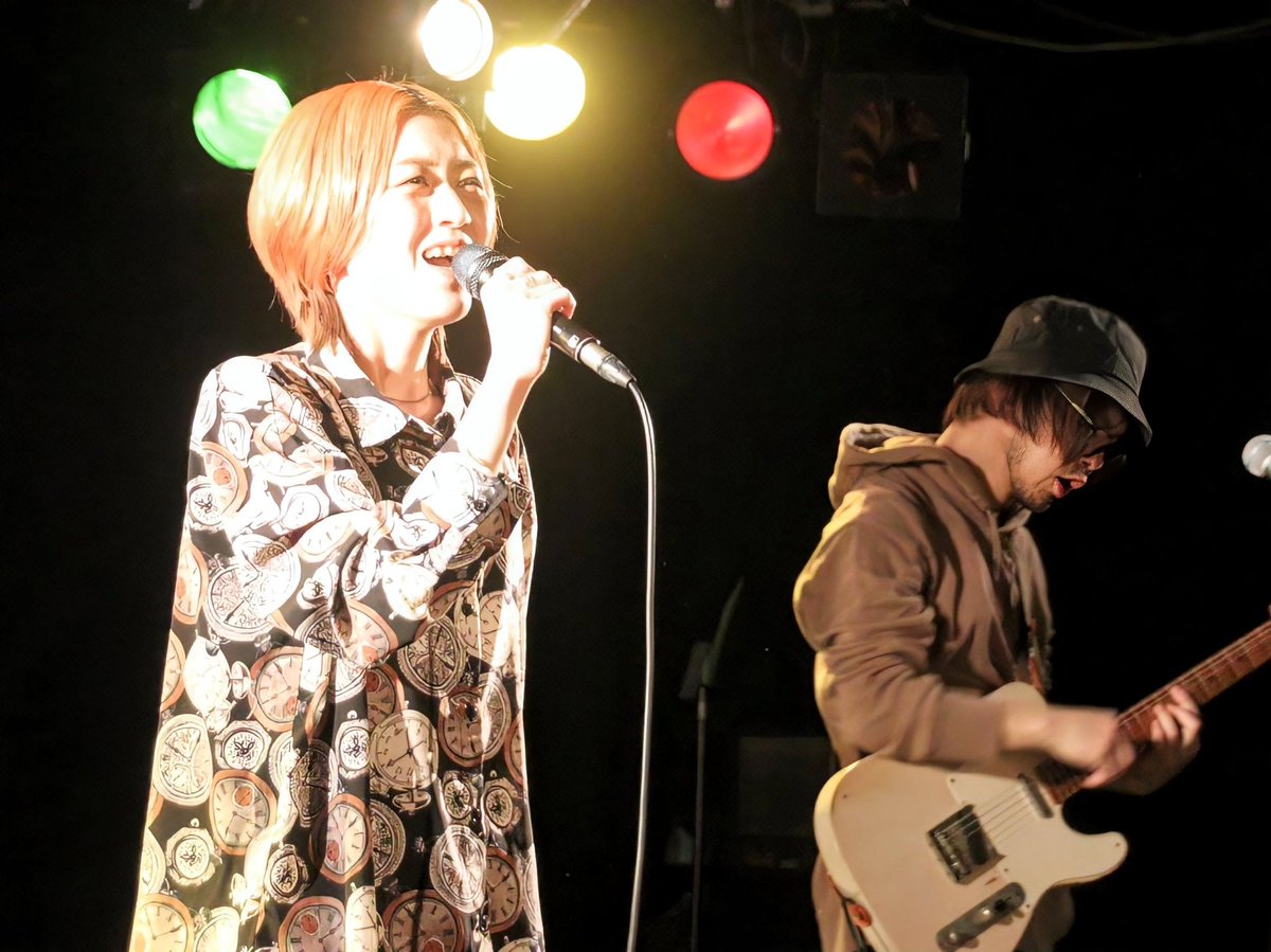 amanoya's tweet photo. UN-STELLA 1st Album『nuclusion 』 release tour「unraveling “n”」(新横浜LiT)
(OA) #HALu / #nazca /Little helper/UN-STELLA
結構いいなと思っている人たちが揃った顔ぶれでした。名乗らなくてもサインが名入れになるところがうれしい。
#UNSTELLA #アンステラ #Littlehelper https://t.co/2NPfU2kGQB