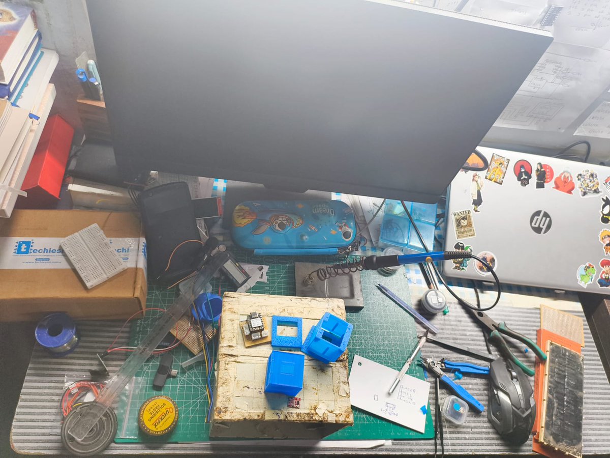 Labs455's tweet photo. Not a studio. Not a render.

Just a desk where physical NFT robots are being built — print by print, part by part.

Progress is messy. Progress is real.

Labs 455 🤖 https://t.co/SuC7qno03K