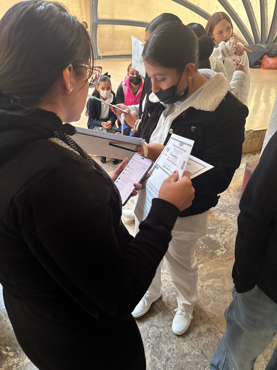antoniochico's tweet photo. Buenos días desde la fría Toluca. Acá hay jornadas de Salud en el centro de la ciudad para vacunar a toda la población. 

Por favor si pueden compartan esta info que la Secretaría de Salud emite:

 #KornoChillón https://t.co/Rv7H7Uq5OI