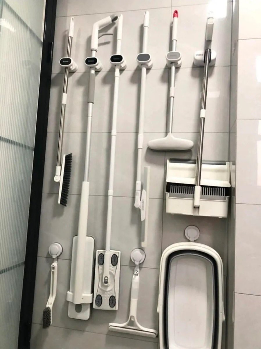 DEFINISI SUAMI LEBIH RAPIH DARIPADA ISTRI 😭🫵🏻

Ada ga sih yang suaminya tipe bersihan gini. Rumah malah jadi cozy parah, aku mah tinggal ngikutin aja, dia yang ngatur posisi ini itu. Tapi jujur hasilnya enak diliat, rapi, dan ga bikin emosi pas nyari barang 🫶🏻🫶🏻🫶🏻