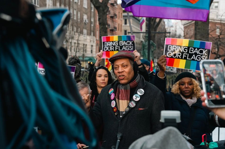 DiverseElders's tweet image. A large #Pride #flag was quietly #removed from the #Stonewall National Monument in NY after a directive from the Trump administration. It's the second time in less than a year it has targeted the Greenwich Village site, the birthplace of the #LGBTQ+ rights buff.ly/CN4dD5N