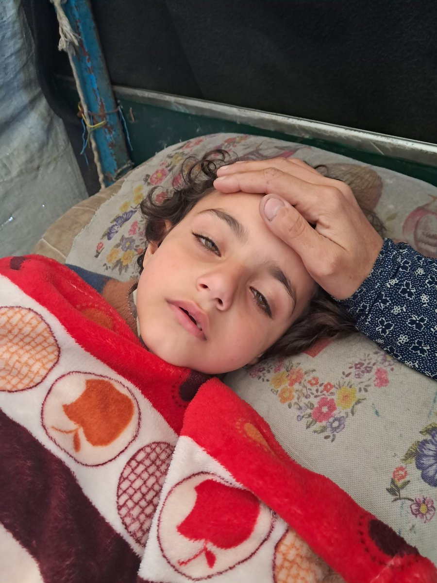 Yamn68617Hwyhy's tweet image. I am a father in Gaza, unable to feed my family. My son Yanis is suffering a severe chest crisis. His condition is critical and he needs urgent medicine. I lost my other child in the war… Please help save Yanis before it’s too late ❤️ #SaveYanis
chuffed.org/project/164967…