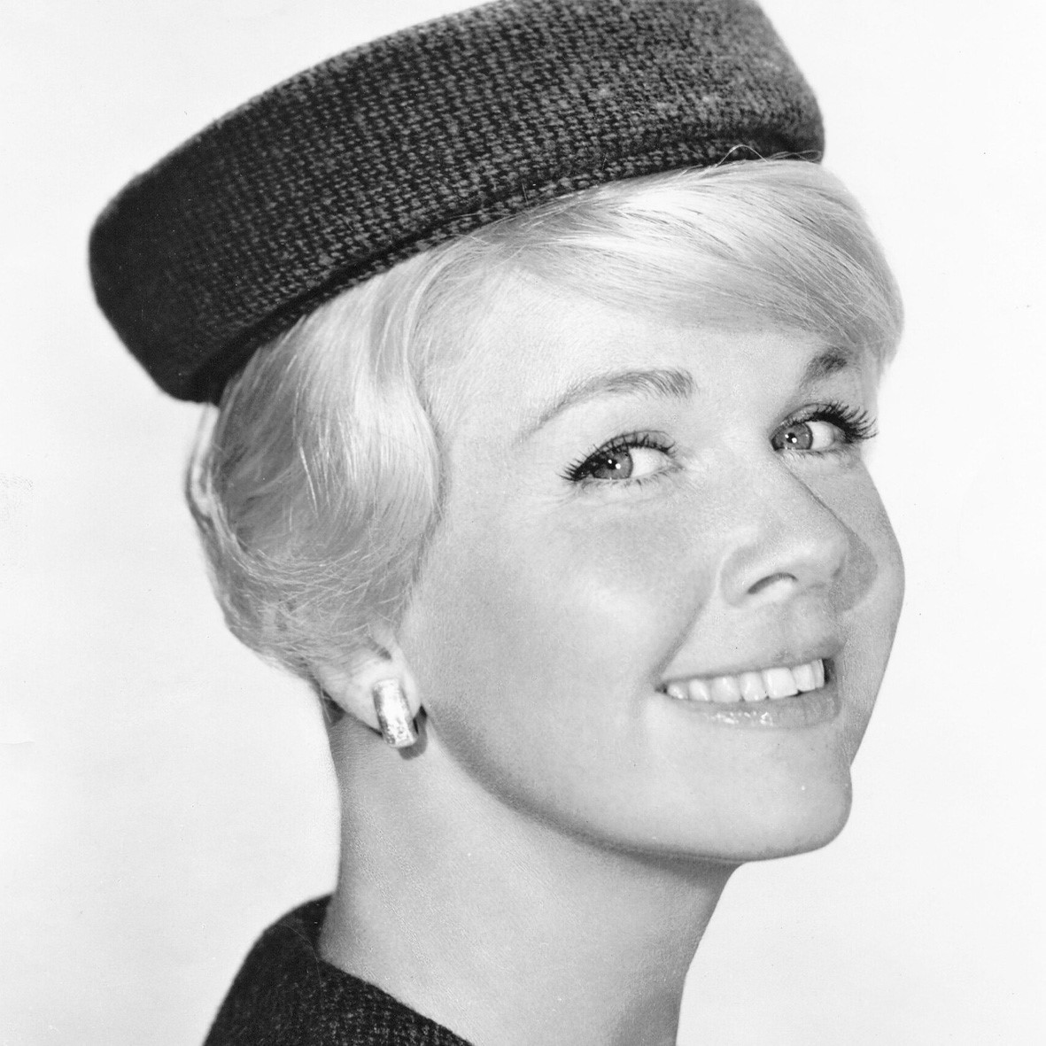 Hull Literary and Philosophical Society tweet media