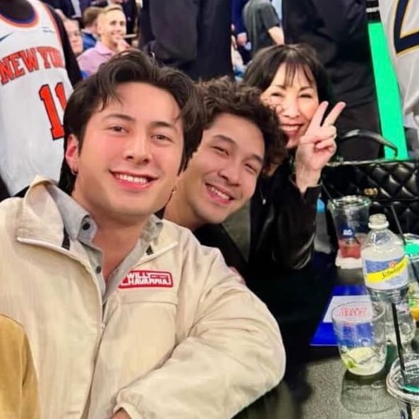 hudsonwlove's tweet image. so hudson got his cuteness from his mom 🥹