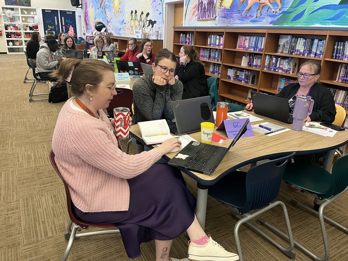 AshleaMoon95181's tweet photo. Seeing some excellent math conversations with MS math teachers, UCPS curriculum facilitators, and Renaissance Math! @AGHoulihan @RimmerEdTech @loripeyton @RenLearnUS https://t.co/3FVHoDrtIm