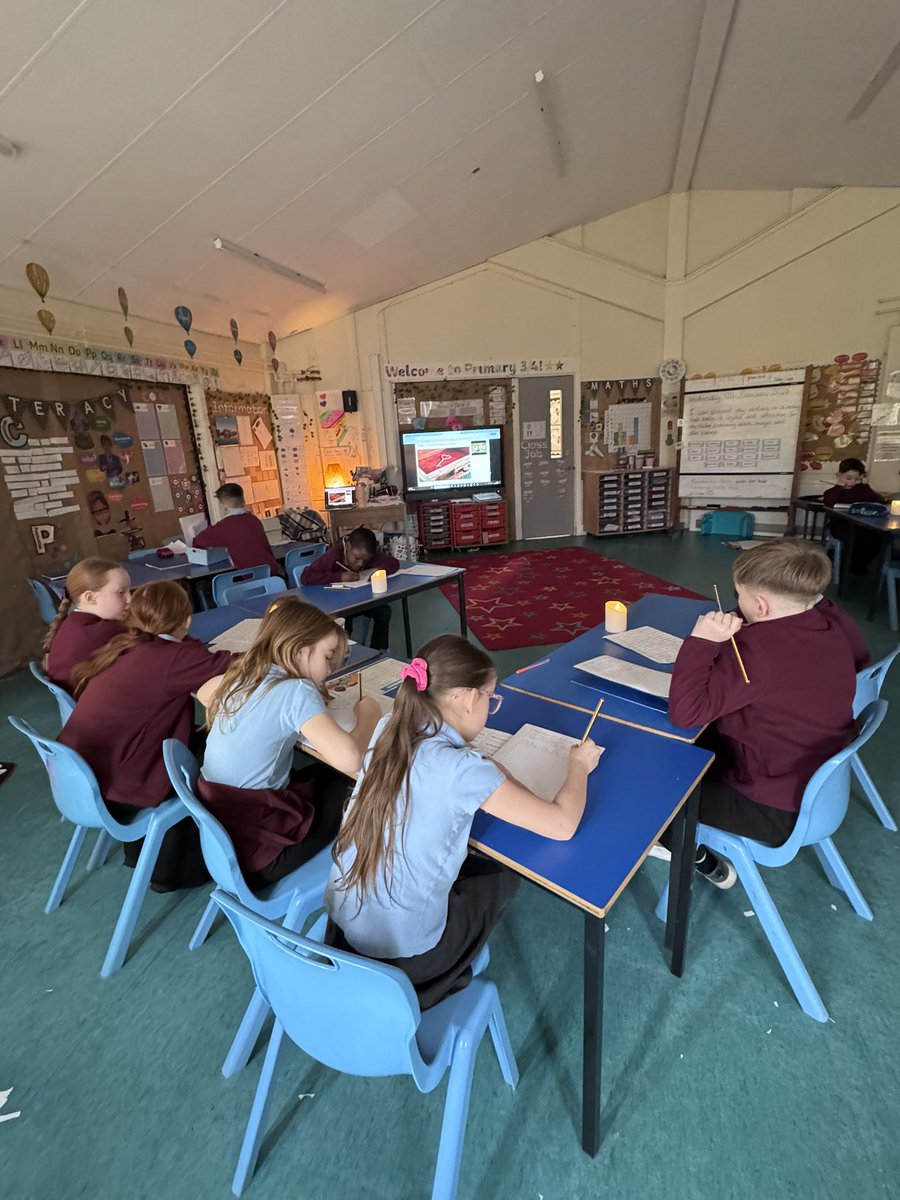 ClydemuirPS's tweet photo. After a very brief dip our run chart hit a new peak!! Yesterdayโs Draculaโs Castle stimulus may have scared the life out of us but it also inspired 92% of us to use 8 or more openers #improvingwriting ๐งโโ๏ธ๐๐ https://t.co/9uFUaoSy2Q