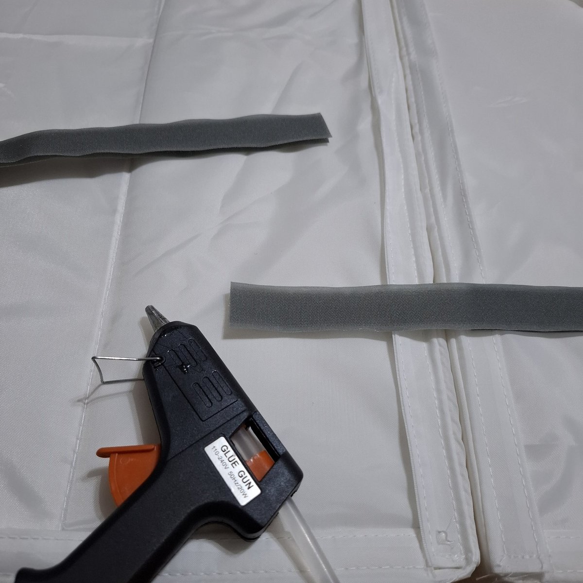 因為無想欲買中國收尪仔的袋仔，就家己鬥一个
Ikea的屜仔+透明布+黏毛帶爾爾
成本差不多750，加足媠

賣尪仔kha-báng的店足濟，毋過竟然無人咧賣收尪仔的袋仔！