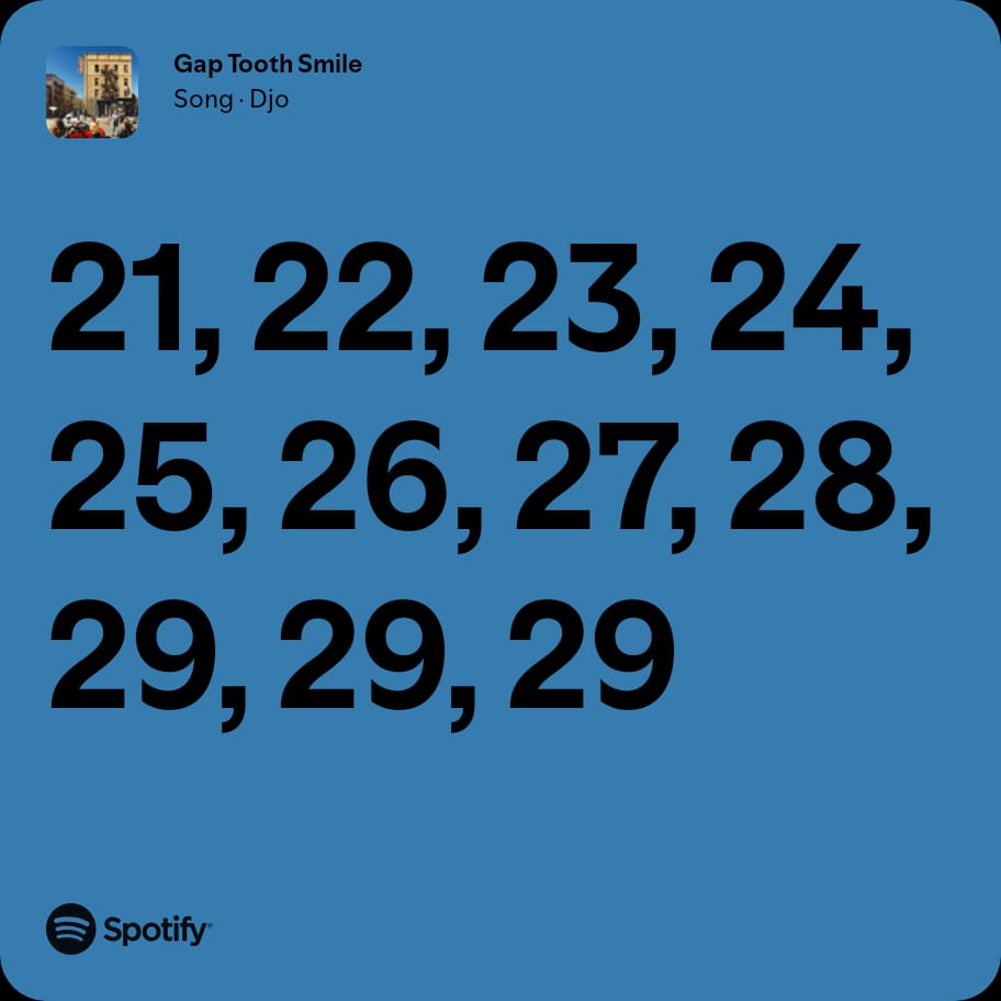 sun5hinev's tweet image. en 29 días las nenas de djo lo estaremos viendo a meros metros de distancia