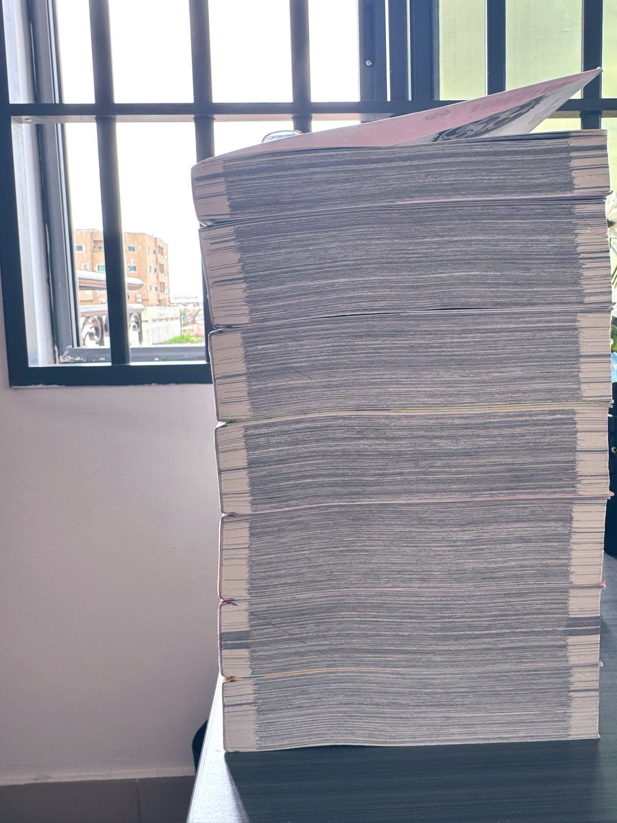 <a href="/asano_inio/">浅野いにお/Inio Asano</a> Finally Finished them.

I think it’s the darkest Manga Series I’ve ever read in my life. But I get away with one single thing in mind. Not everything you think you want is absolutely good for you. 

Time to pass it on to <a href="/GhostedManu/">Somebody's Son</a> to read them. 

Then I think he