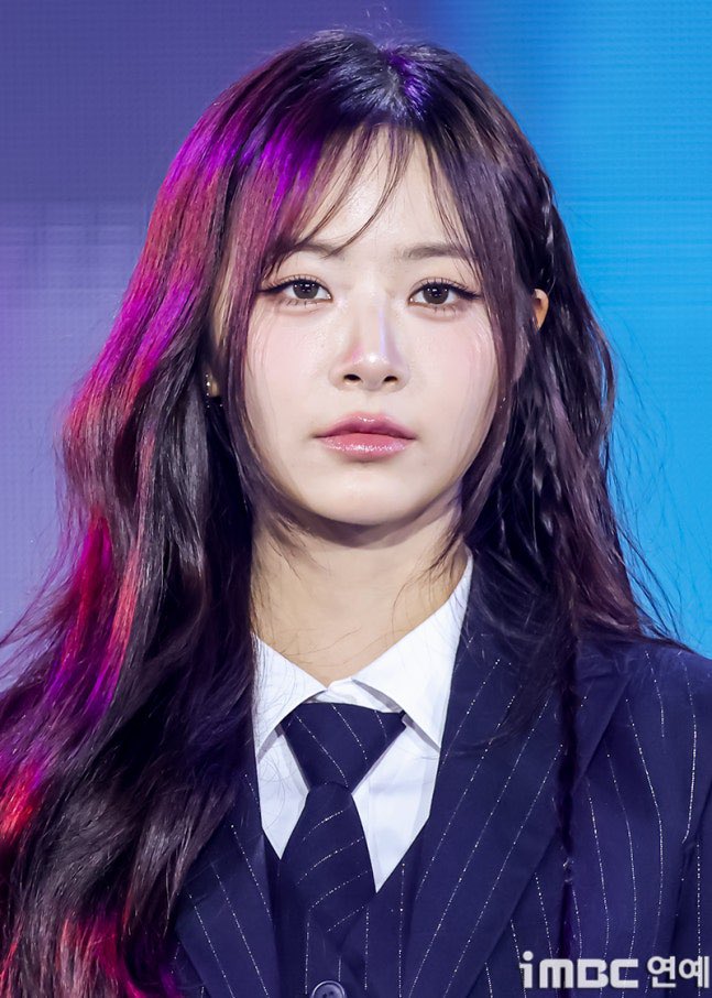 제트 tweet media
