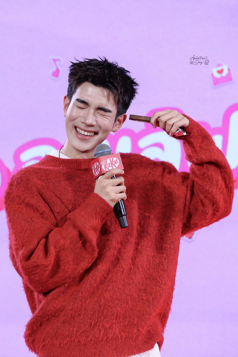 คนที่กินคิทแคทได้น่ารักที่สุด 🍫🥰
<a href="/tawattannn/">FOURTH</a> 

KITKAT LOVE AT FOURTH SIGHT
#KitKatVdayxFourth #HaveaBreakHaveaKitKat  
#fourthnattawat #โฟร์ทณัฐวรรธน์

[📷#ByApantree]