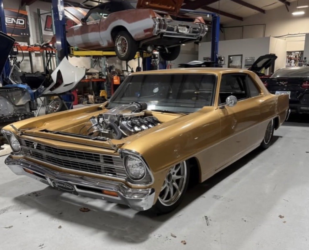 v8_garage tweet media