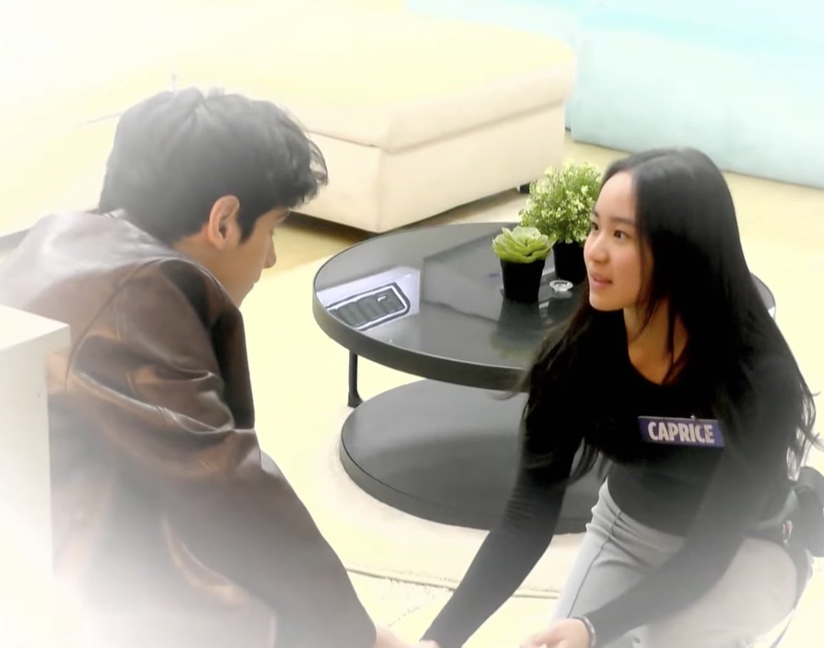 dollmejes's tweet image. Lubog na nga, ginawa pang cameraman HAHAHHAHA😭
#Capkrys  #capheath