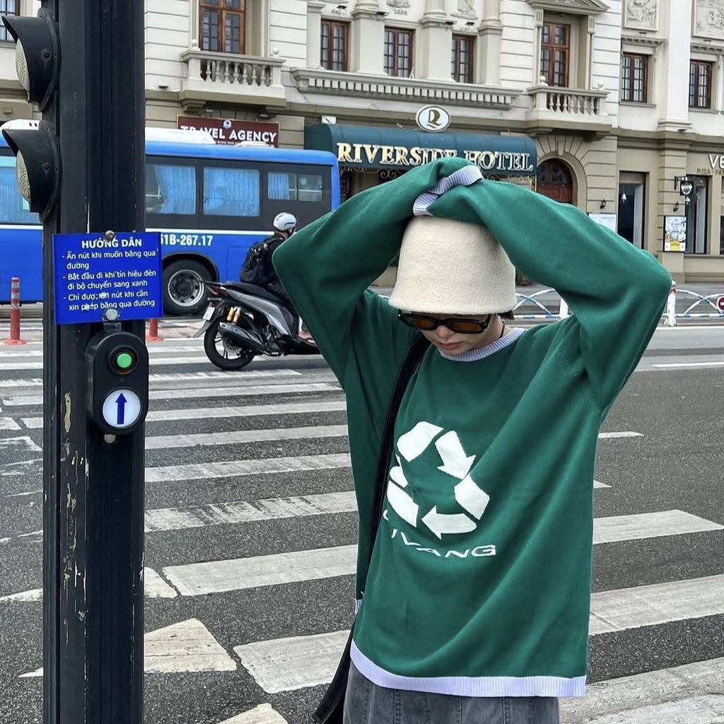 aibelike's tweet photo. ส่งต่อ Cuvang Reuse me sweater

Size : Chest 50" / Length 26" 
ใส่ 1 ครั้ง 100% ไม่มีตำหนิค่ะ

390 ส่งฟรี (from 1,090)
*ขายเทค่า🥹

🙇🏻‍♀️pls dm
#ส่งต่อเสื้อผ้า #ส่งต่อvgh #ส่งต่อstylish #ส่งต่อuxryclub #ส่งต่อfallenangels #ส่งต่อdaddy #ส่งต่อraccoonclub #ส่งต่อcuvang #ส่งต่อvghbkk https://t.co/HXKaLlYksK