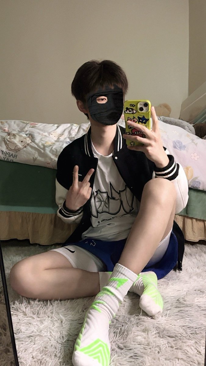 苏允航 tweet media
