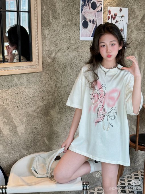 可欣-AI脱衣一键脱衣 tweet media