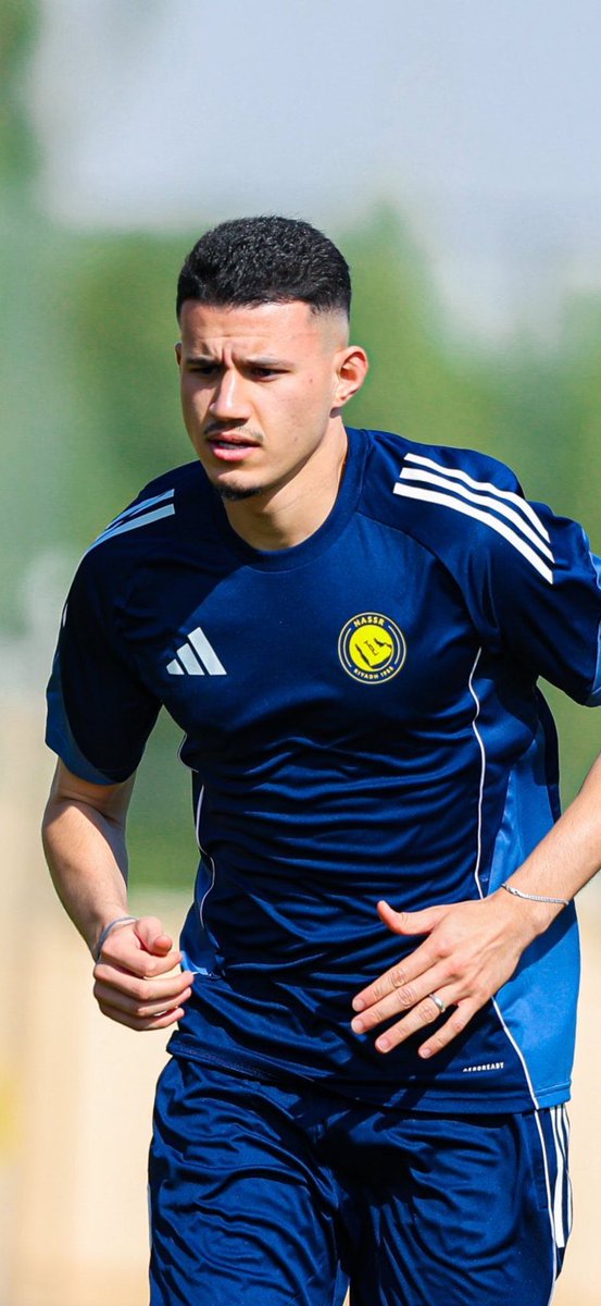 #سابوه_ليه  قوول عالمي من الحمدان ١-٠ للعالمي 💛💙 #النصر_اركاداغ