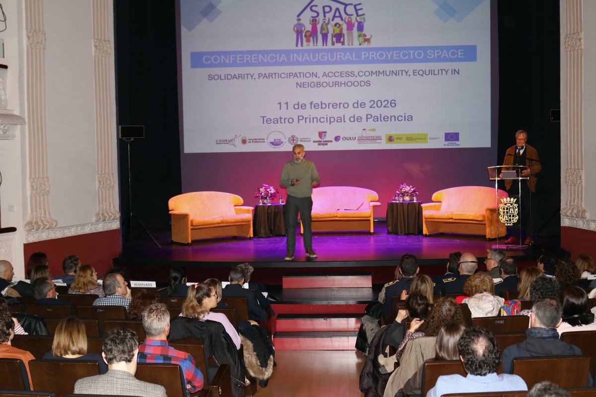 PalenciaAyto's tweet photo. El concejal @casassimon subraya en la #ConferenciaInaugural del #proyectoSPACE que la cercanía de las #administracioneslocales a la vida de los #barrios es clave para la #eficacia de este tipo de iniciativas mientras añade que supone un espaldarazo al trabajo del #AgenteTutor. https://t.co/dRo0TNet4x