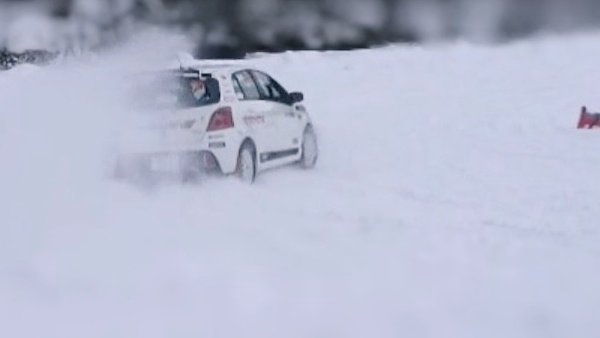 ミラノ・コルティナオリンピック観ていると
色んな競技があって面白い⛄

中でも女子モーグルが好き
あの膝の使い方凄いな～って思うし、ジャンプの演技もカッコイイ✨
やっぱり雪はいいな♪*.+。*