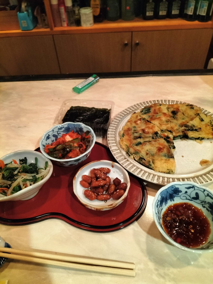 swing_1950's tweet photo. 韓国飯 https://t.co/9w79Ss8rFO