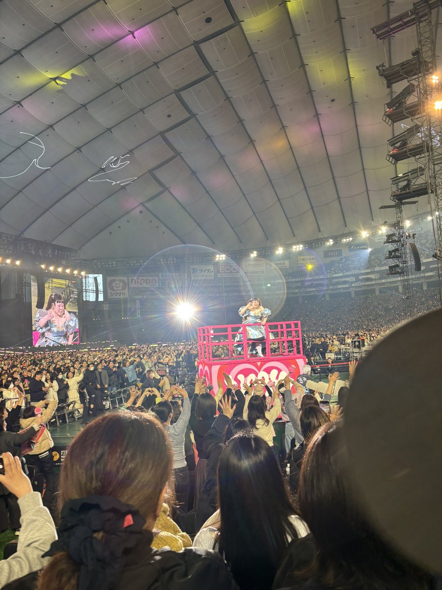 DoragonHouse's tweet photo. 人の本気を見た。
まじでえぐかった。
心に直接訴えかけてくるような素晴らしいライブでした。ありがとうなおみ！
#watanabe_naomi https://t.co/Zt6Icqo2up