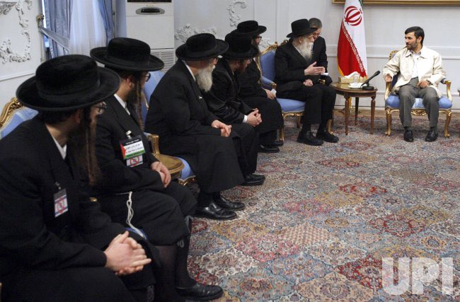 Peaceful Muslims, Christians and Jews united against Zionism. 

Set that Baal on fire! 🔥

We fight with symbols not with guns. 🕊️