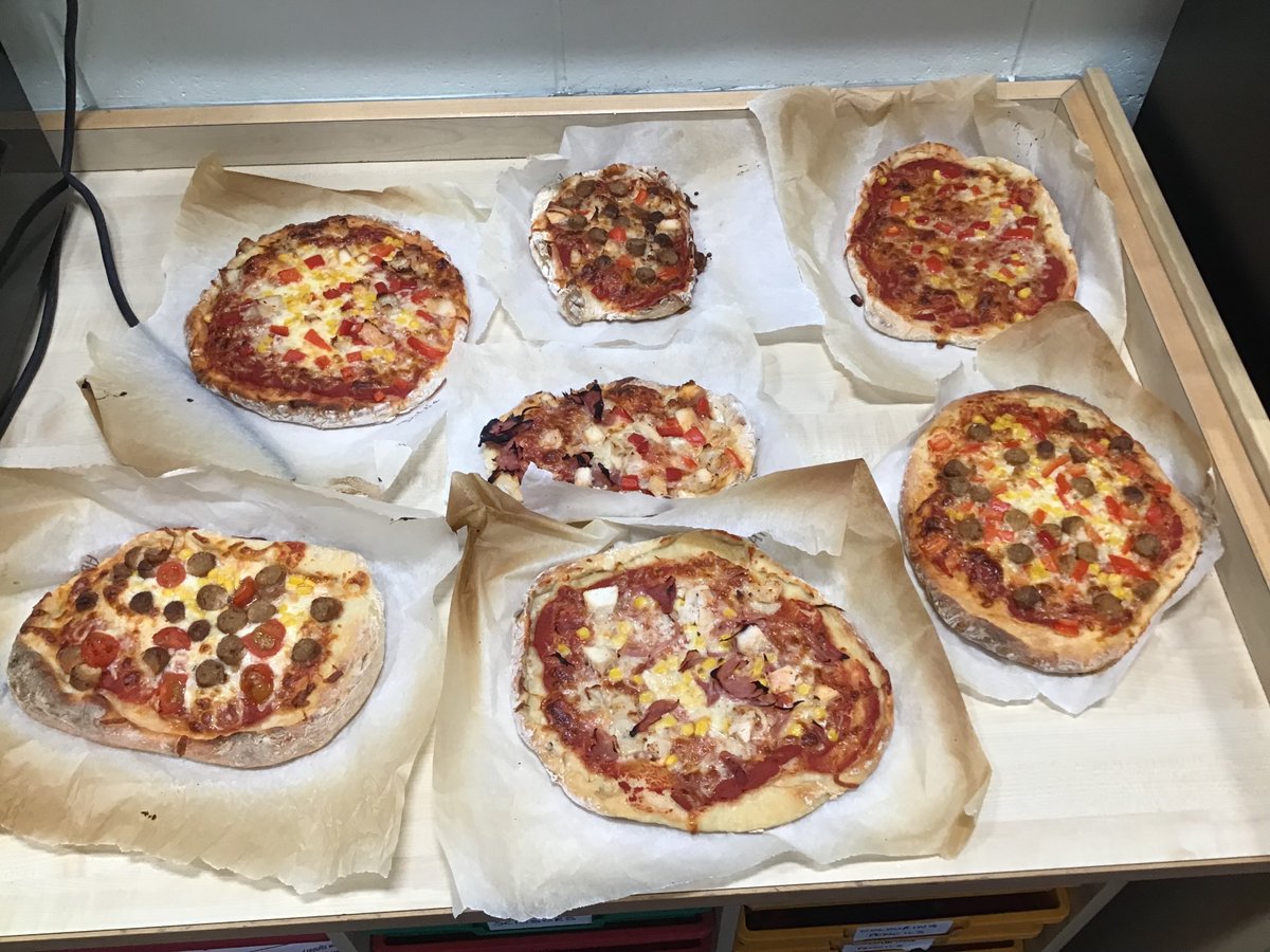 Mrs Shields tweet media