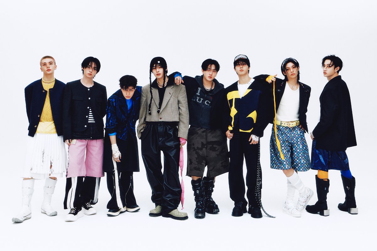 🏆 Congratulations <a href="/Stray_Kids/">Stray Kids</a> for winning "Album Of The Year (Daesang)" at the 2026 D-Awards!

#StrayKids #스트레이키즈