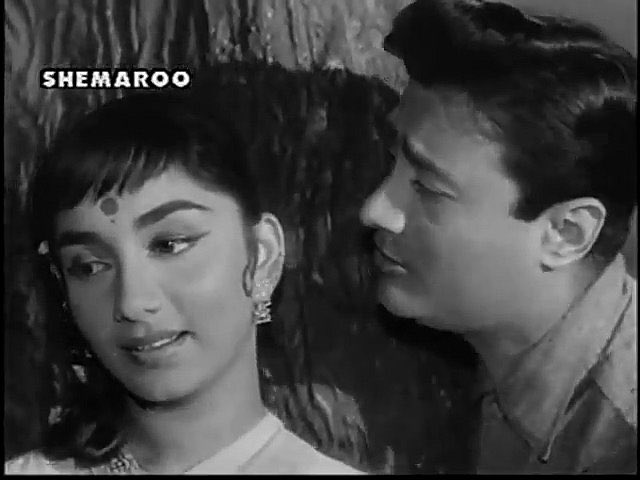 sahirpoetry's tweet photo. Bura na maano baat ka, yeh pyar hai gila nahi, Haan yehi kahoge tum sada
Ke dil abhi nahi bhara https://t.co/5oOfC1TDWr