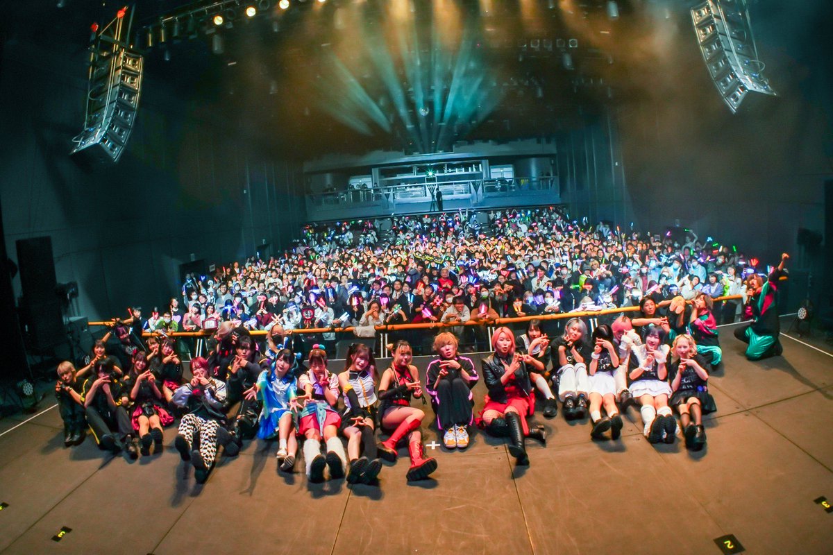 みうめ tweet media