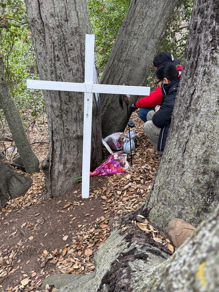 <a href="/SF_investigates/">SF INVESTIGATES • STEVE FISCHER</a> "They created a beautiful memorial, and we spent time there together, sitting mostly in silence and honoring him."

What a beautiful and raw sentiment and image. 

Your care didn't end with finding him. You supported Hiren's family in their grief. 🤍🕊️

<a href="/SF_investigates/">SF INVESTIGATES • STEVE FISCHER</a> 
#Missing