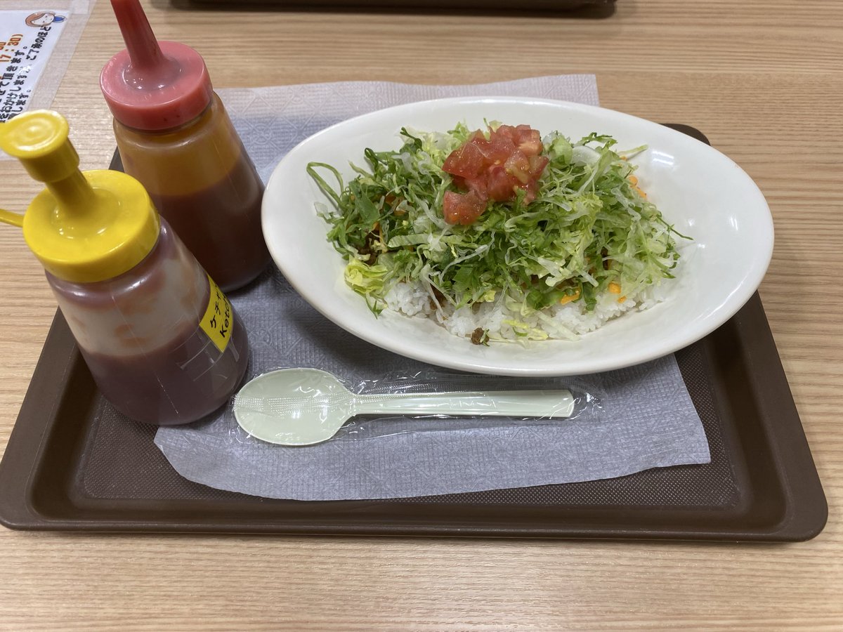 derocom1's tweet photo. 沖縄旅行でのご飯が最高すぎた
また行きたいな😋 https://t.co/9Lgt9BkUqG