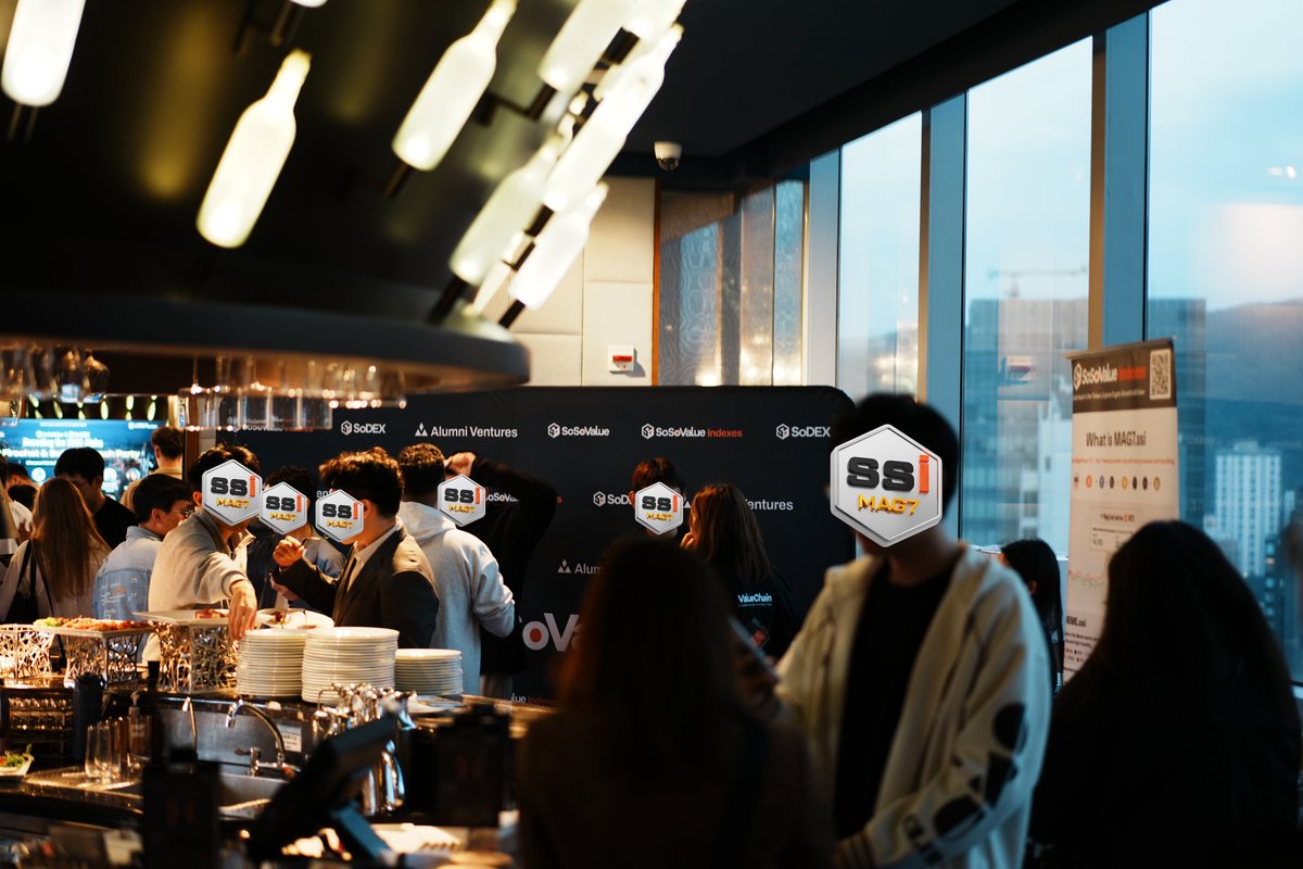 🎉 Dear SoSoValuers, we are excited to say that our VIP Firechat has concluded with a delightful night, countless unforgettable moments, and abundant memorable insights.

🥂 Thanks to our wonderful speakers for two thoughtful panel sessions: the first revisited first