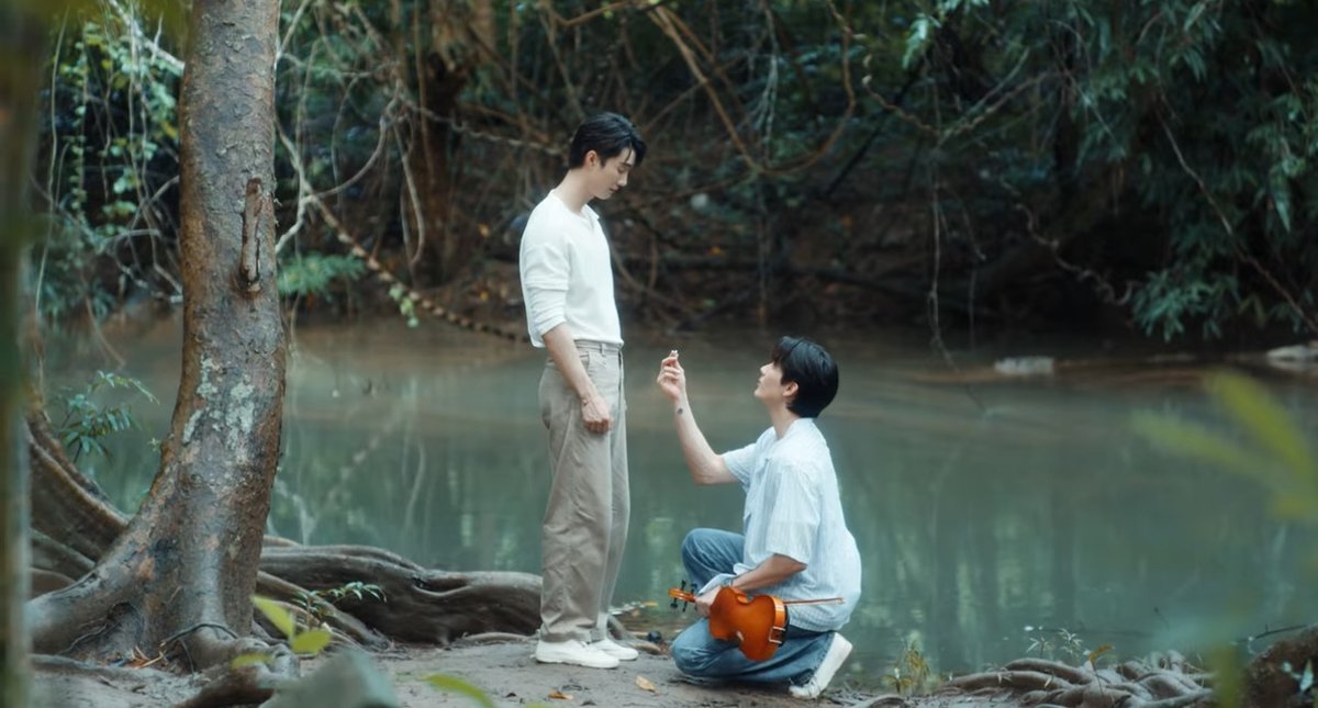 “ฟอส-บุ๊ค” หวานทิ้งท้ายซีรีส์ “ความลับในบทเพลงที่บรรเลงไม่รู้จบ Melody of Secrets” 13 กุมภาพันธ์นี้ ทางช่อง ONE31

“ต้นธาร” (บุ๊ค-กษิดิ์เดช) ใช้ชีวิตอย่างคนไม่กล้ามีความสุข โดยคิดแค่ต้องชดใช้ให้ “บทเพลง” (มาร์ค-จิรันธนิน) และ “ทันพบ” (จูเนียร์-ปณชัย)