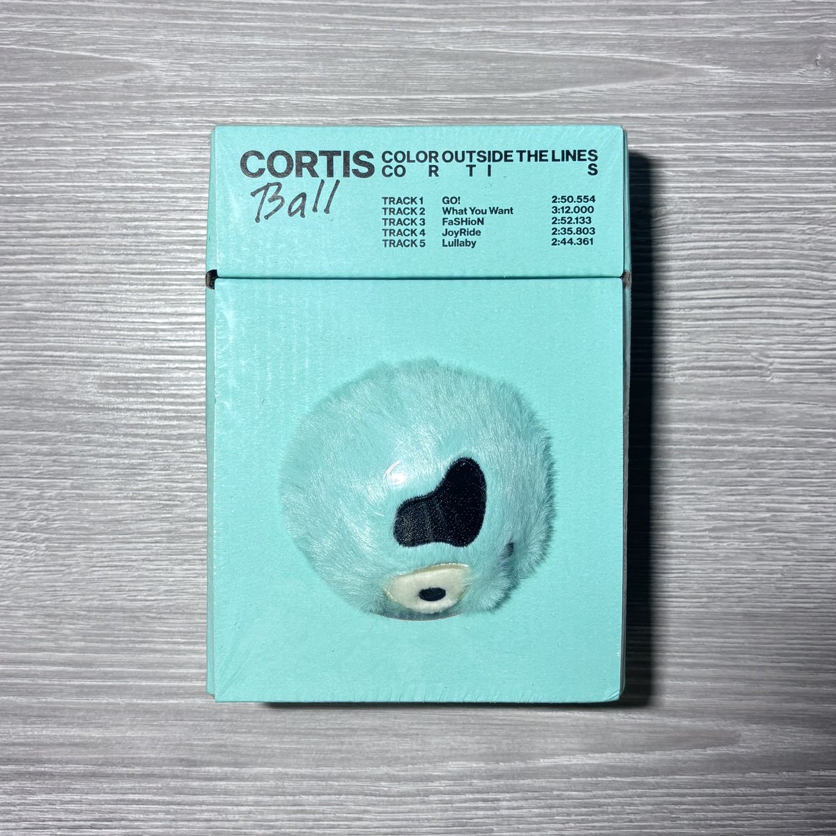 🗯️ WTS / พร้อมส่ง

୨ৎ  cortis ball ver
୨ৎ  ของใหม่ ยังไม่แกะ 
୨ৎ  1690฿

ʢ ‧͡ه‧ʡ สั่งซื้อ/สอบถามเดมค่ะ
📮 ค่าจัดส่ง 40฿
#ตลาดนัดcortis
