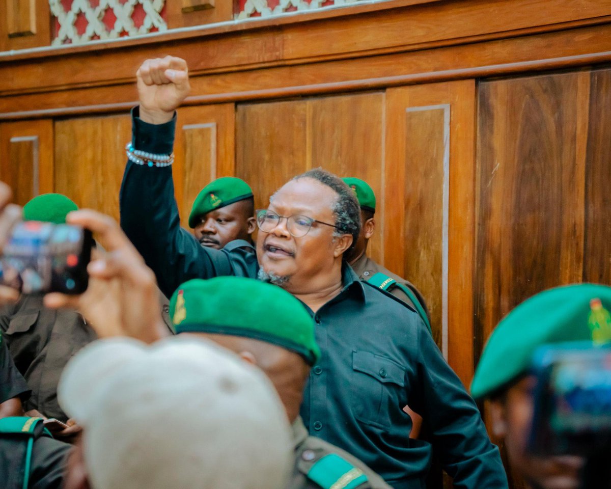 𝙶𝙰𝙱𝚈 𝙻𝙾𝚅𝙴𝚂 𝚃𝙴𝙲𝙷 7.o tweet media