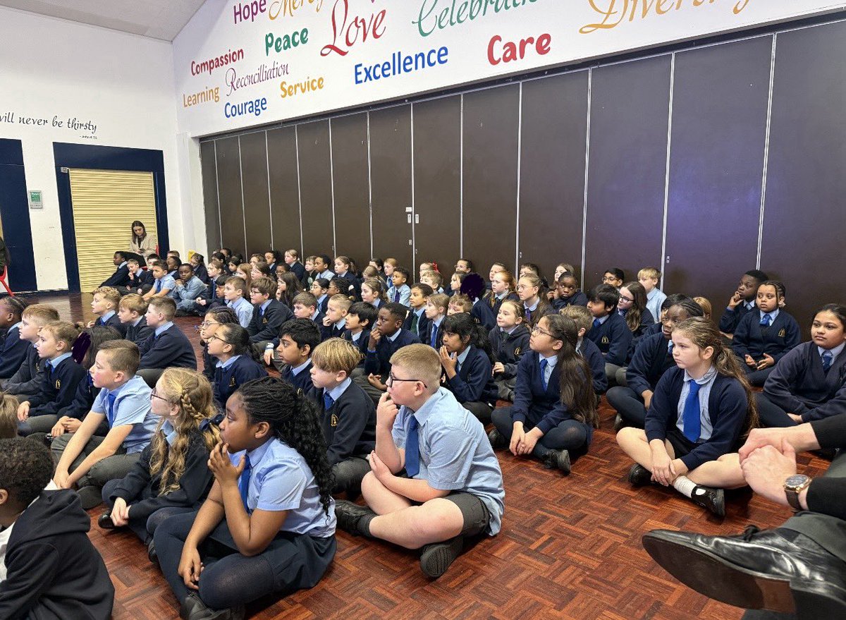 Years 3, 4 &amp; 5 had a fantastic time at our Safer Internet workshop today! 💻
They had lots of fun while learning how to stay safe online and be kind. We are so proud of how sensible and engaged they were! #SaferInternet #DigitalSafety