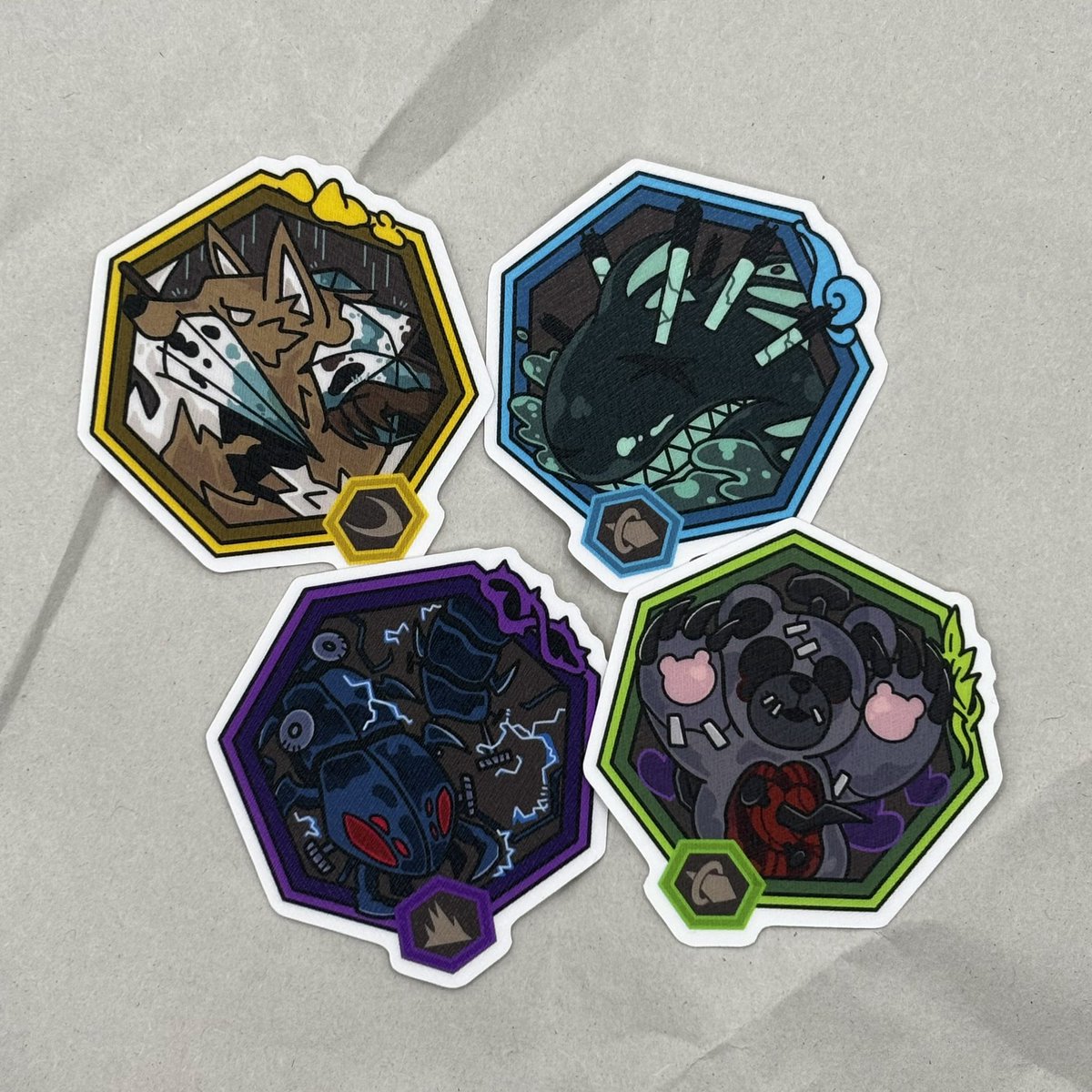 スキル風シールは、表面にエンボス加工がかかってます！！ 4種類が1枚