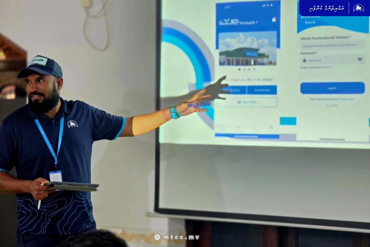 MTCCPlc's tweet photo. #Highlights of the RTL Ferry awareness session we held at F. Dharanboodhoo today. We would like to extend our gratitude to the Dharanboodhoo Council, Dhaarul Uloom and SOEs on the island for their help and cooperation with this session. #RTLFerry #ConnectingRaajje #RayyithungeKunfuni